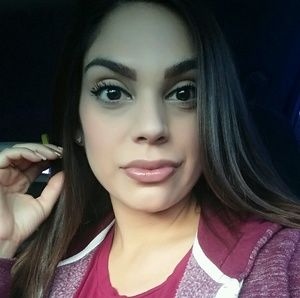 Meet your Posher, Ember